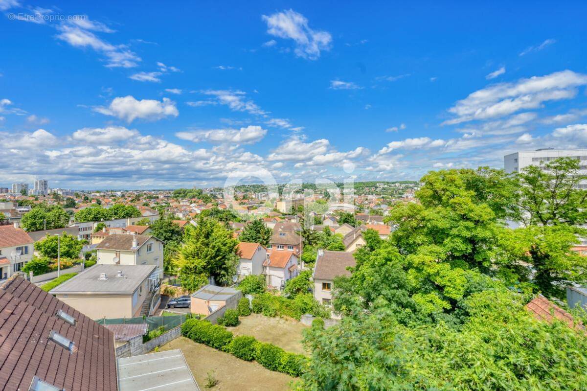 Appartement à VILLEMOMBLE