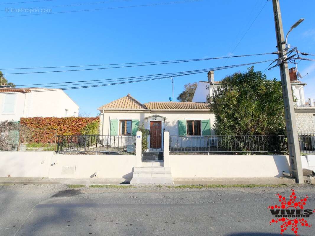 Maison à CAPESTANG