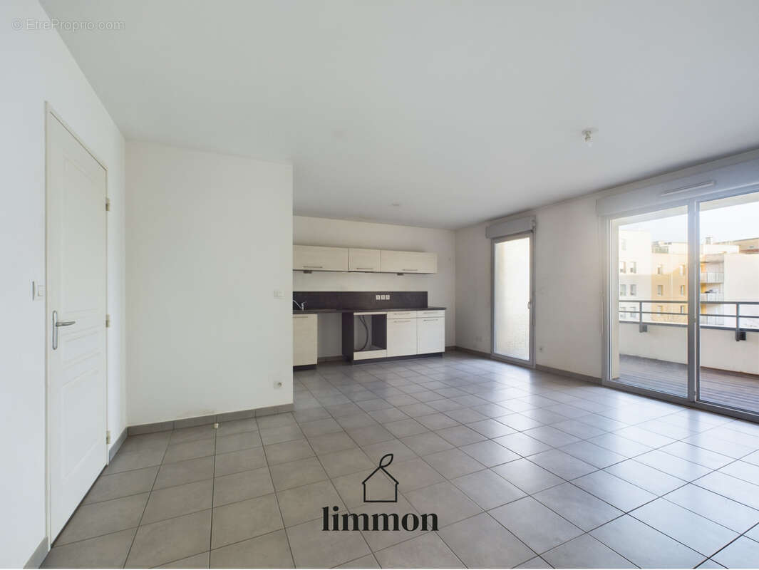 Appartement à LYON-8E