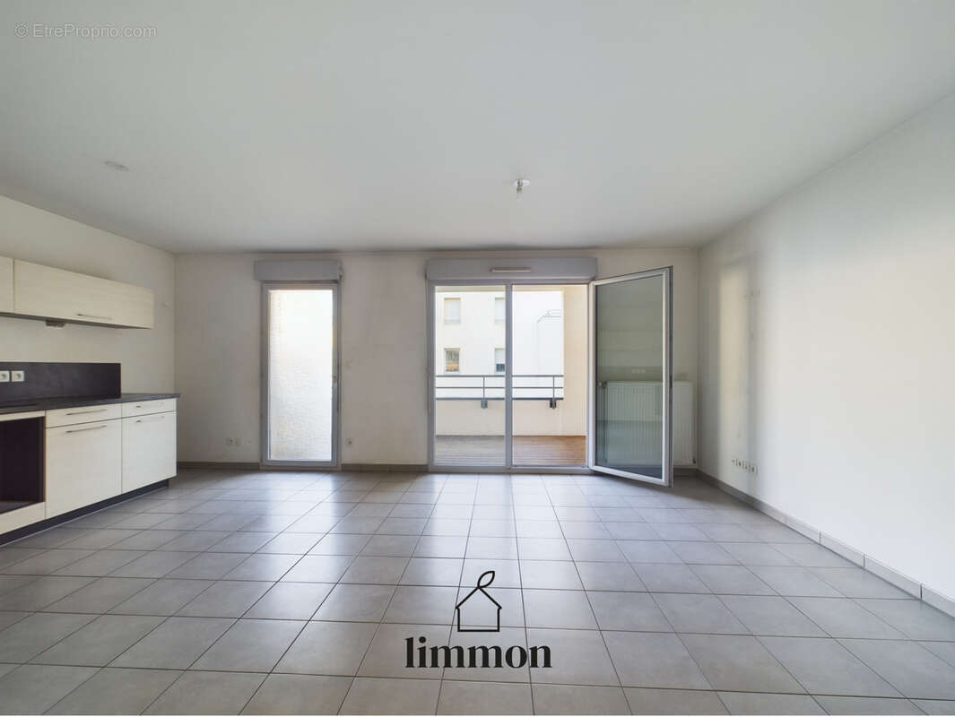 Appartement à LYON-8E