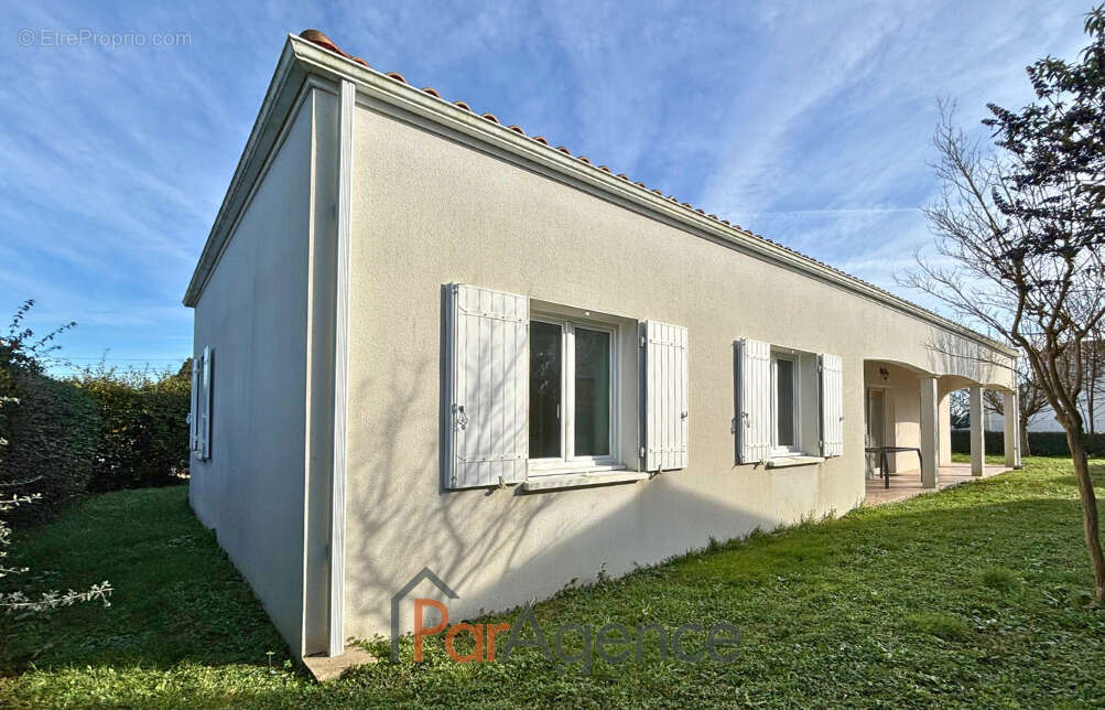 Maison à MESCHERS-SUR-GIRONDE