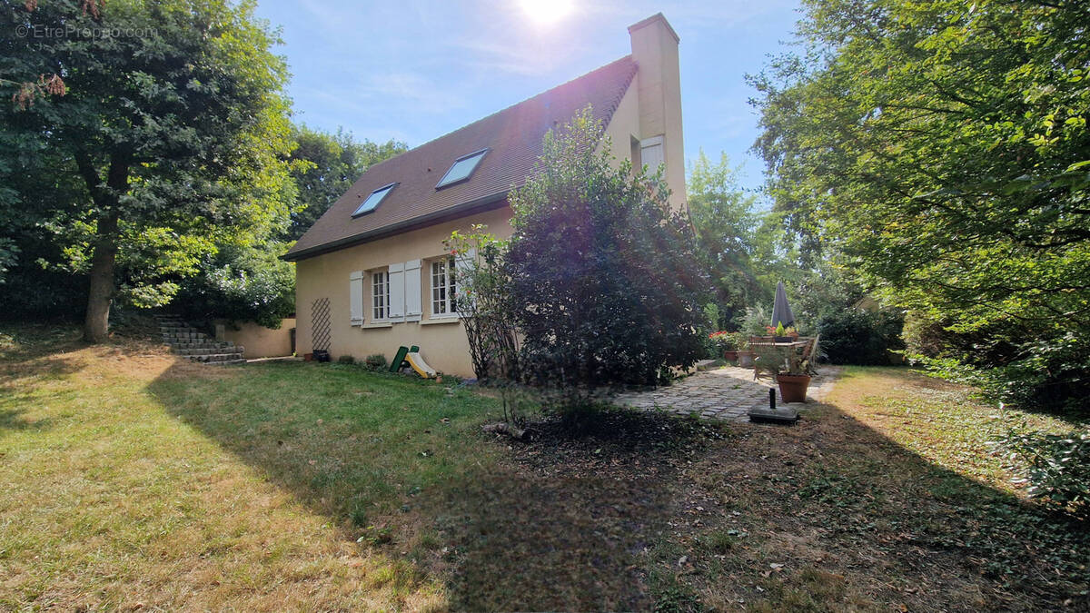 Maison à PUISEUX-EN-FRANCE