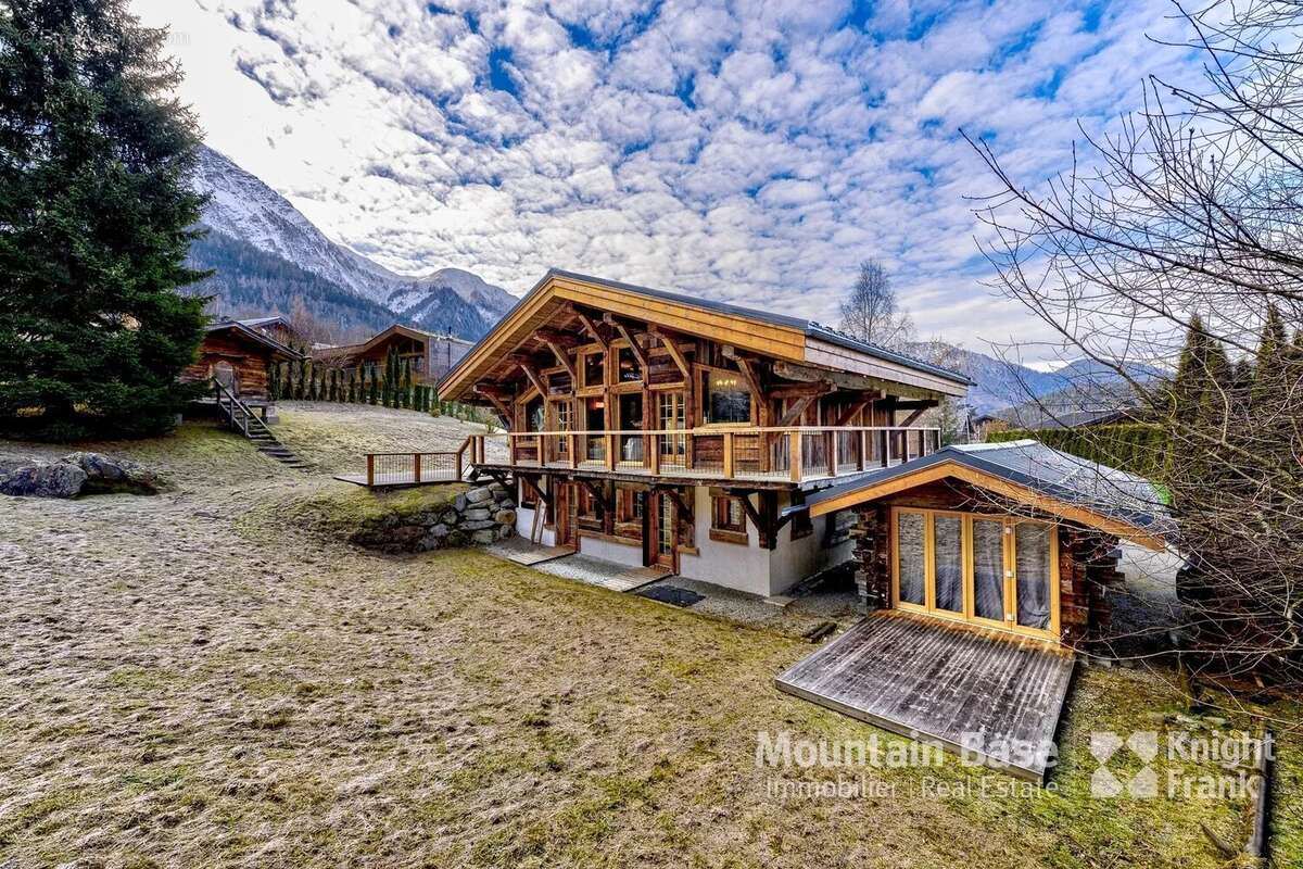 Maison à LES HOUCHES