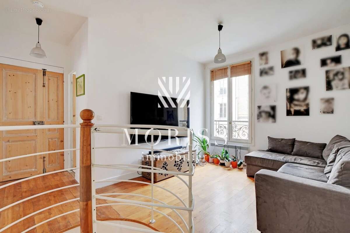 Appartement à PARIS-14E