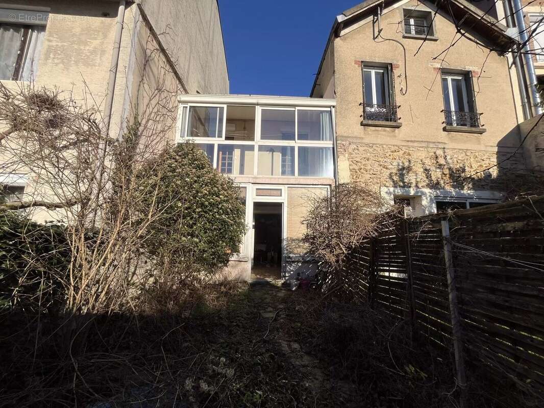 Maison à FONTENAY-SOUS-BOIS