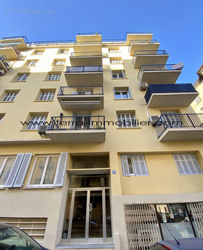 Appartement à AJACCIO