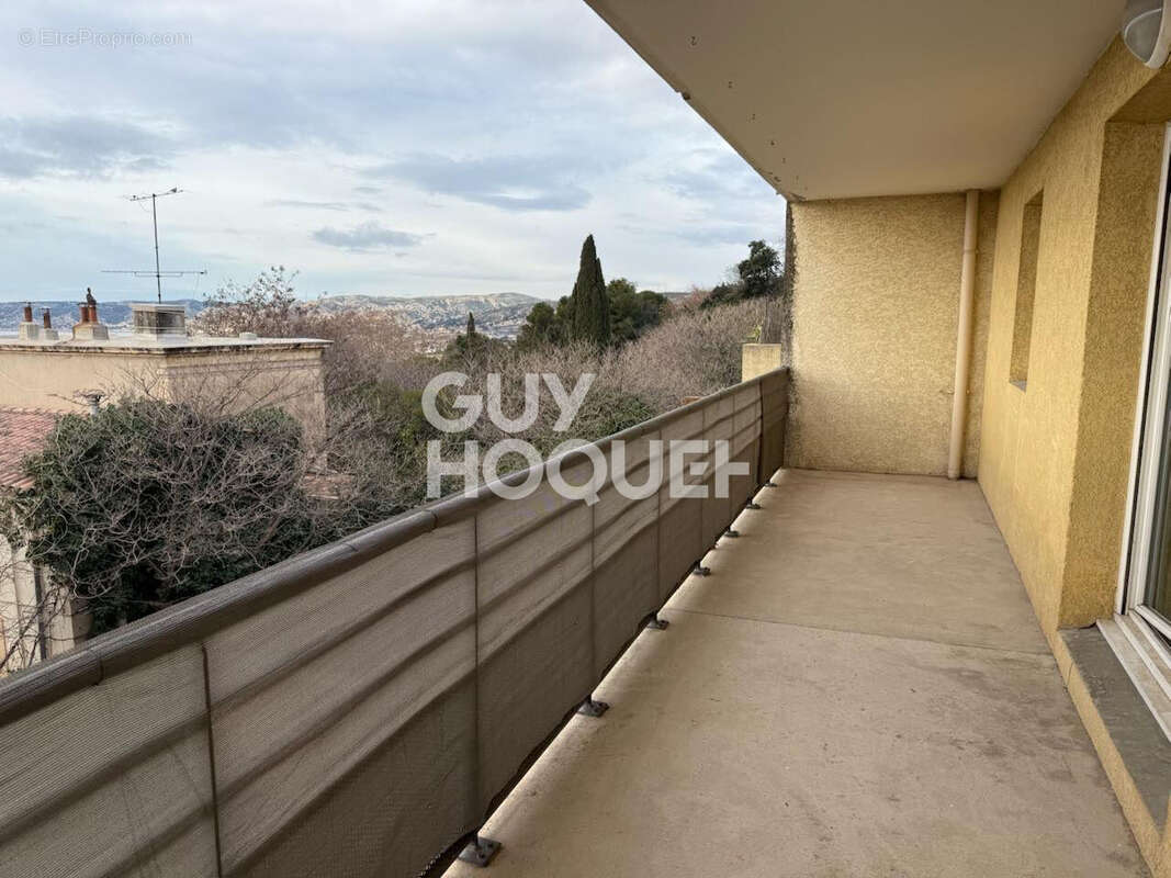 Appartement à MARSEILLE-15E