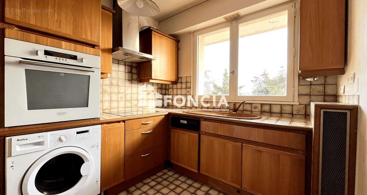 Appartement à RUEIL-MALMAISON