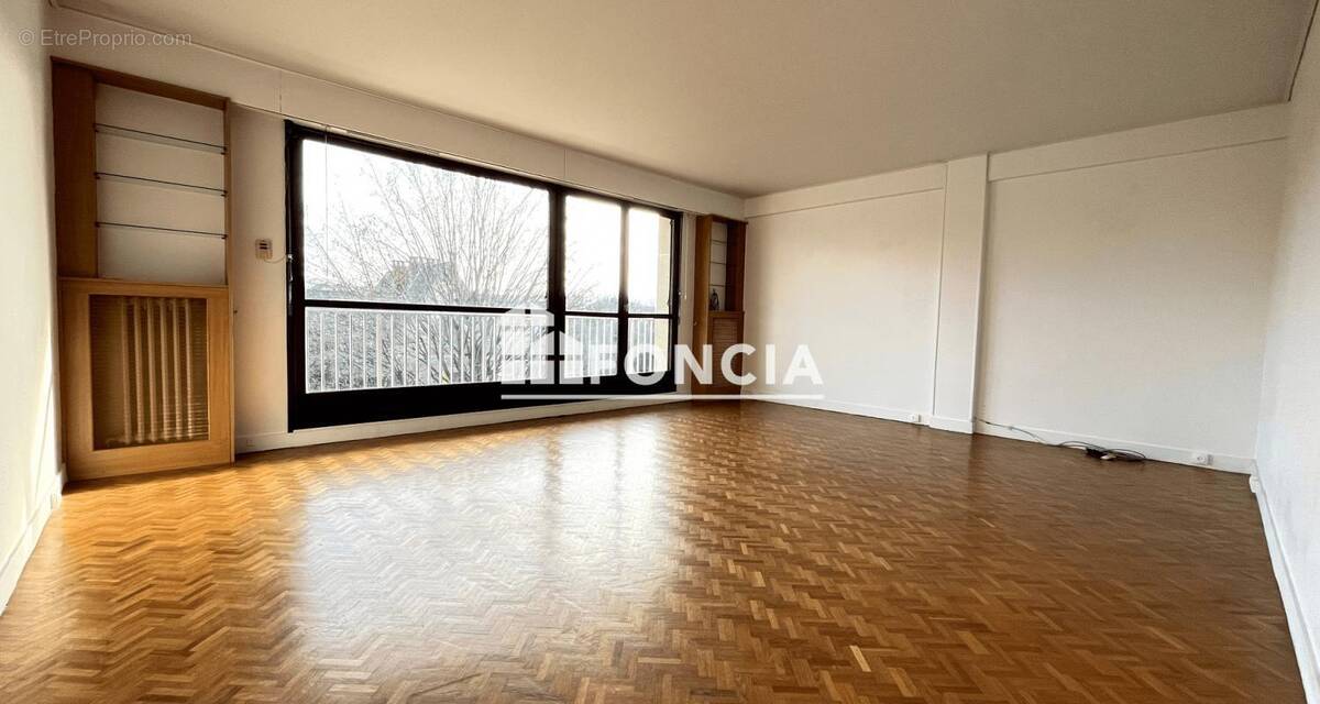 Appartement à RUEIL-MALMAISON