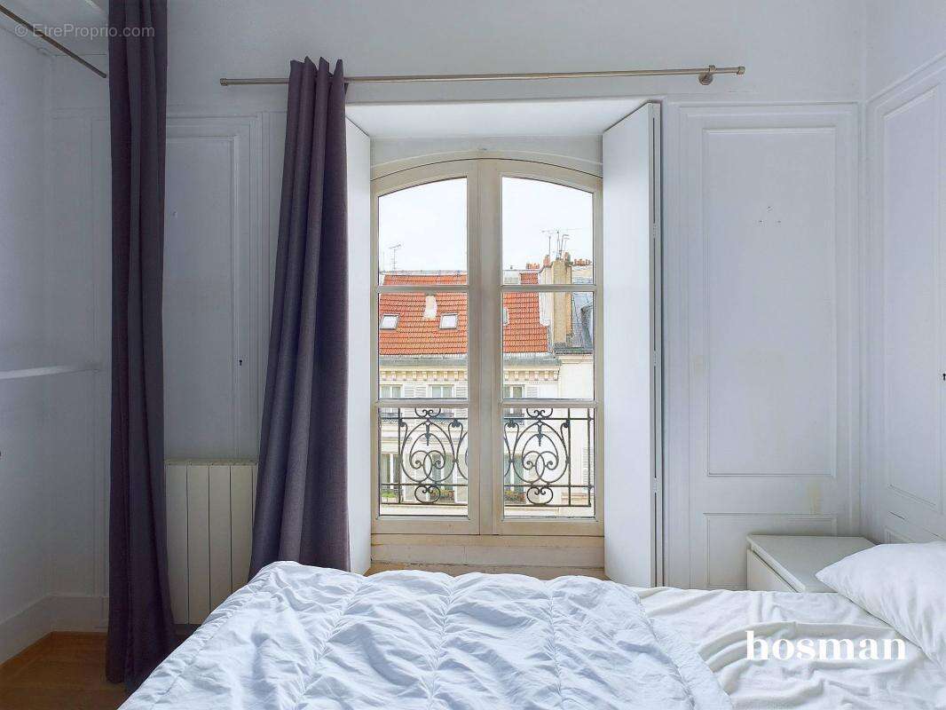 Appartement à PARIS-10E