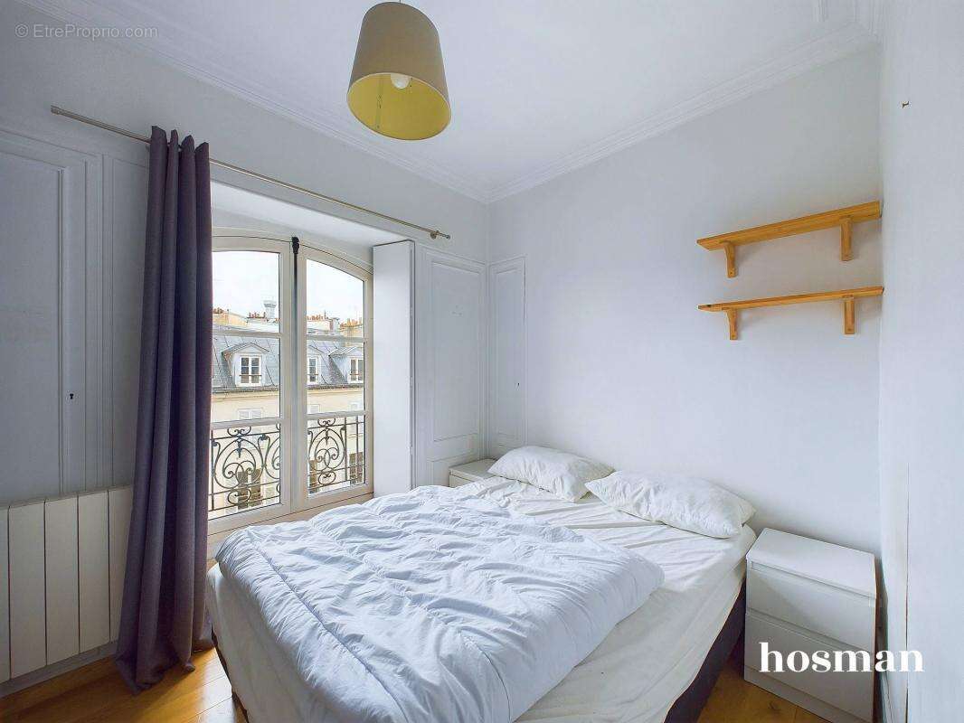 Appartement à PARIS-10E