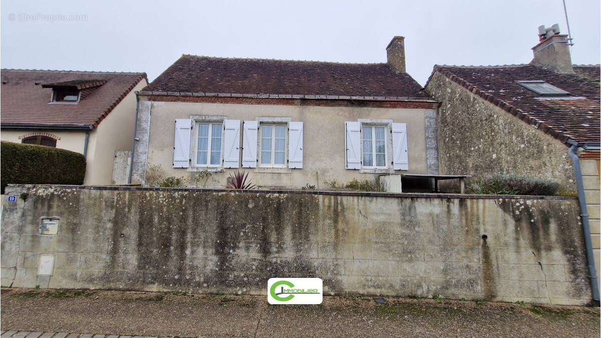 Maison à LAMNAY