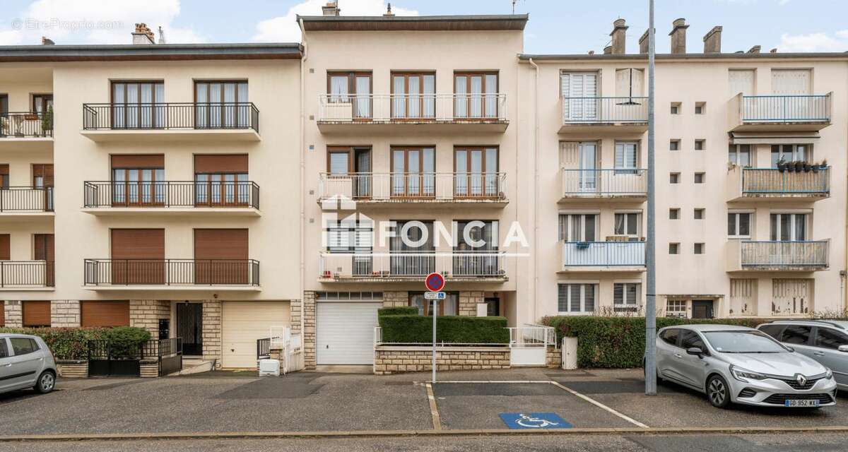 Appartement à LAXOU