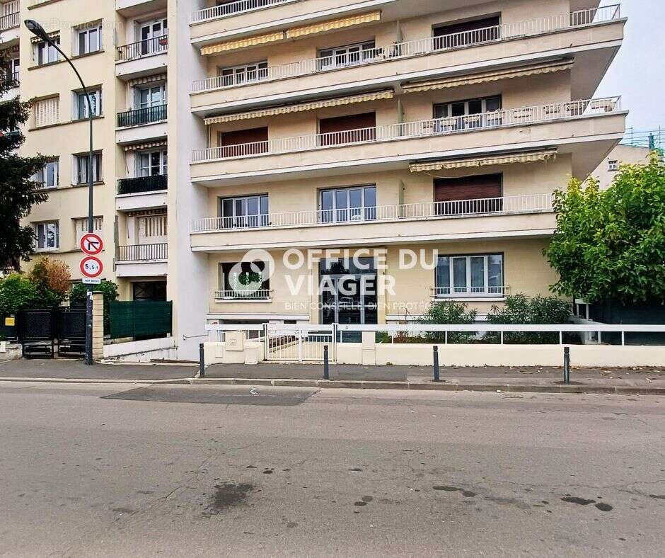 Appartement à FONTENAY-SOUS-BOIS