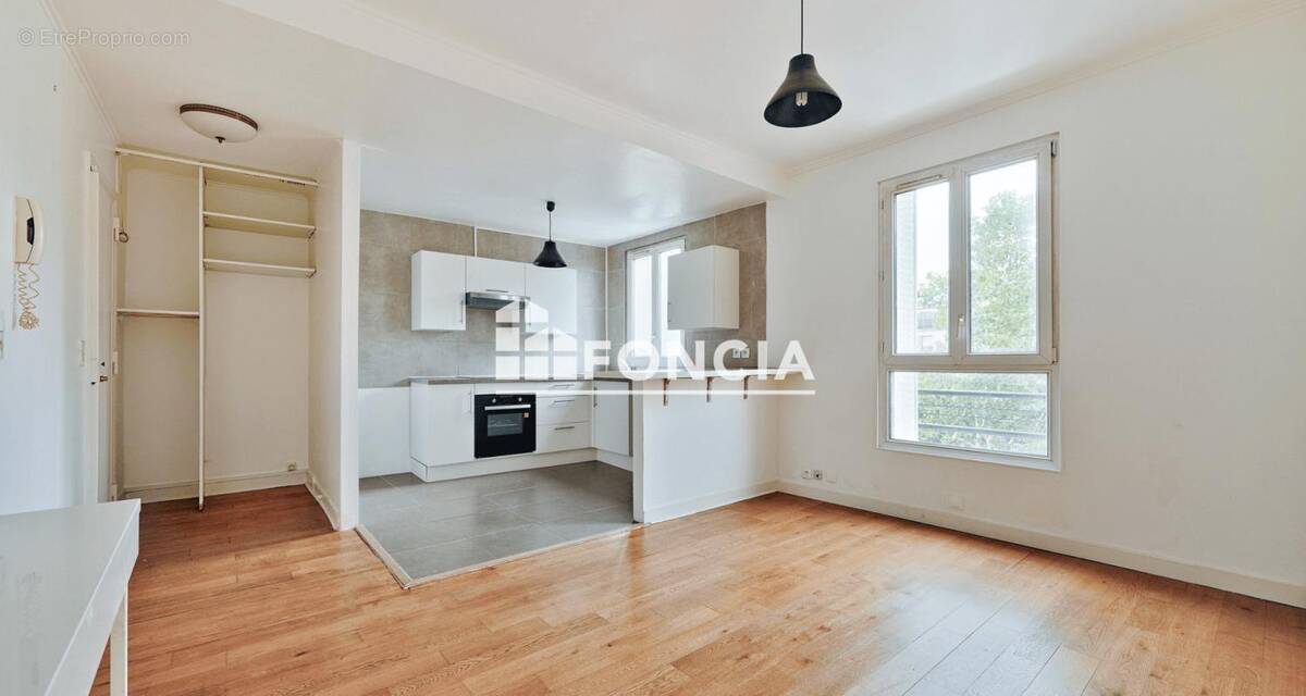 Appartement à ASNIERES-SUR-SEINE