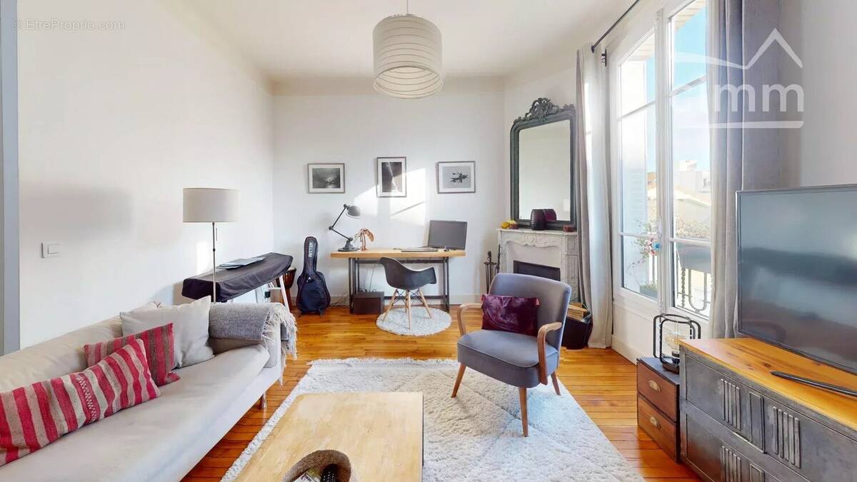 Appartement à BOIS-COLOMBES