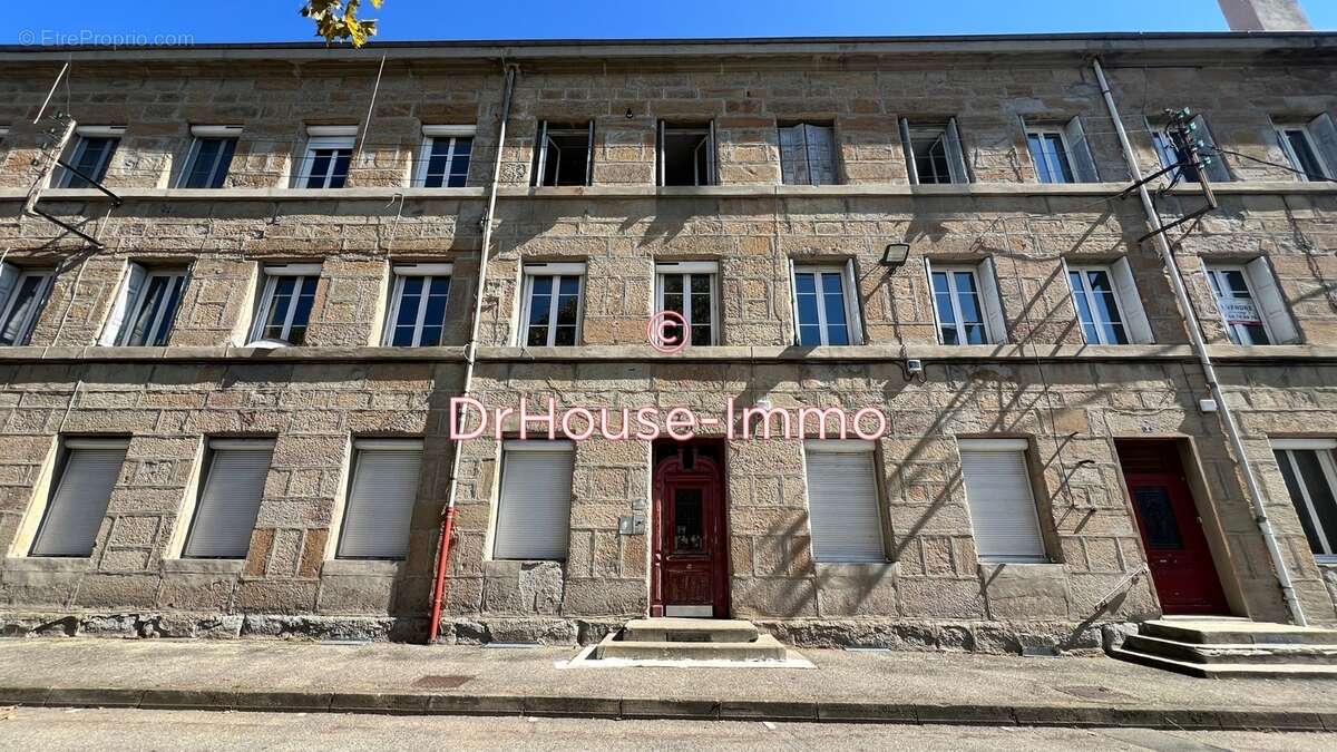 Appartement à SAINT-ETIENNE