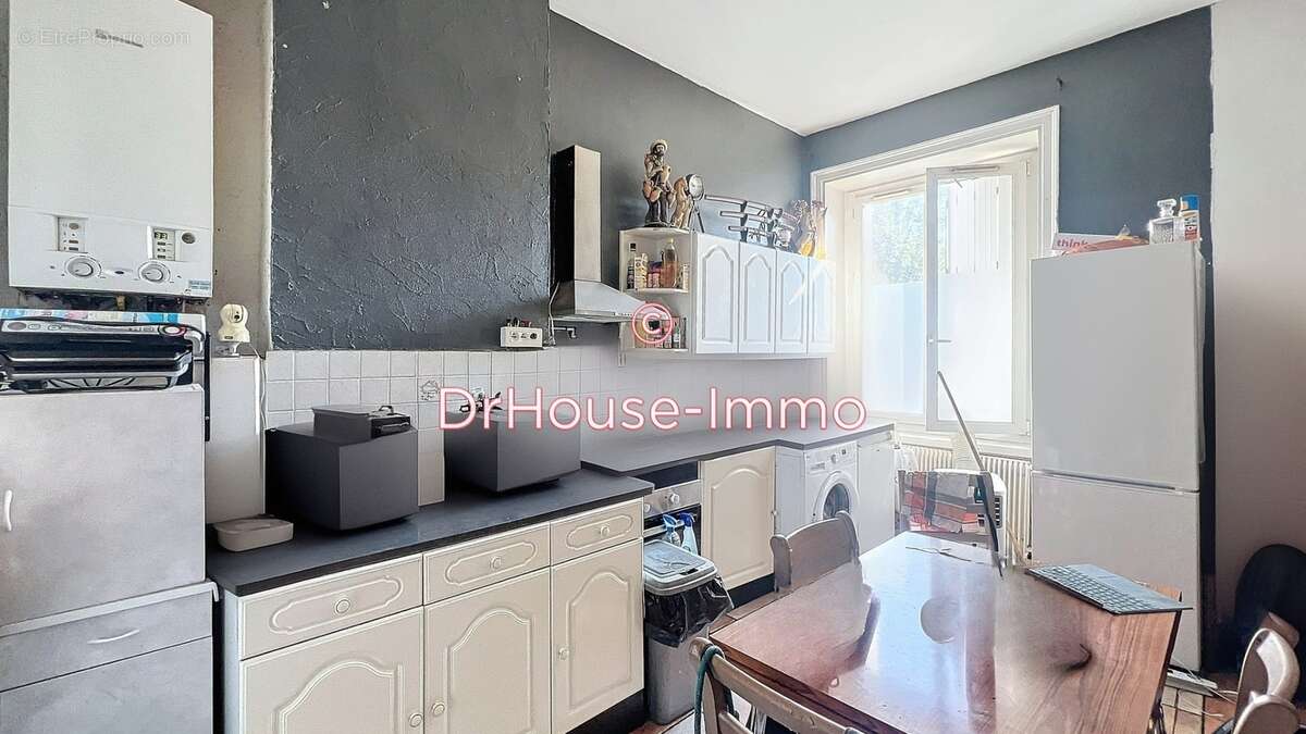 Appartement à SAINT-ETIENNE