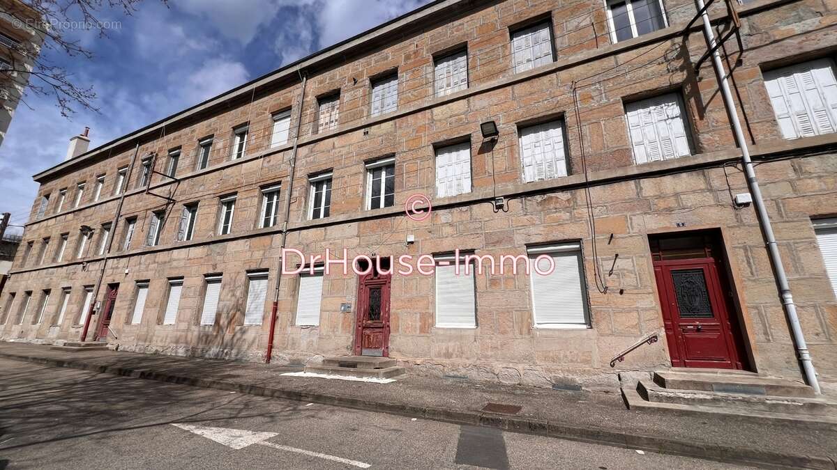 Appartement à SAINT-ETIENNE