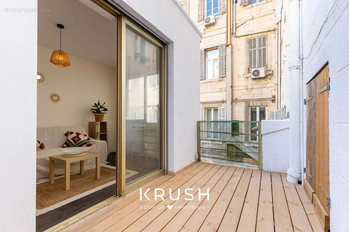 Appartement à MARSEILLE-6E