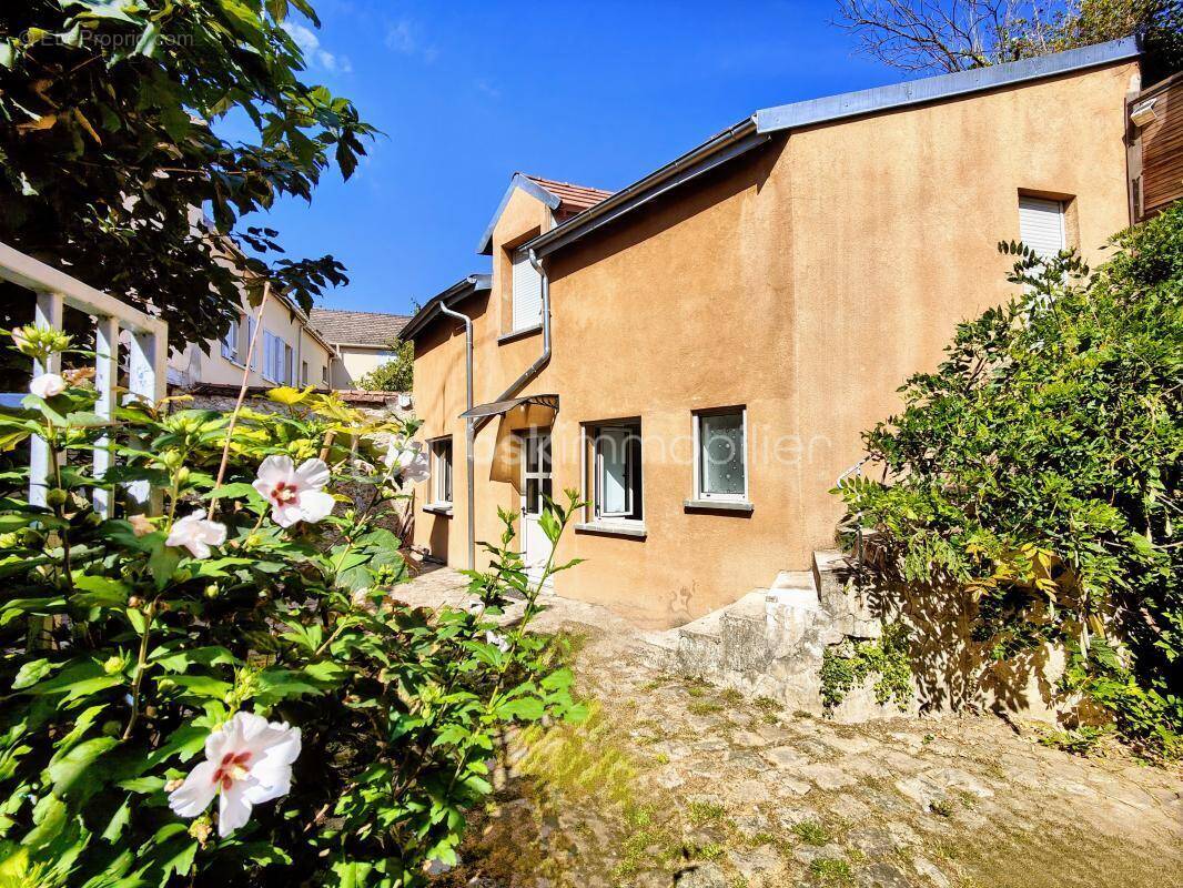 Maison à JOUARS-PONTCHARTRAIN