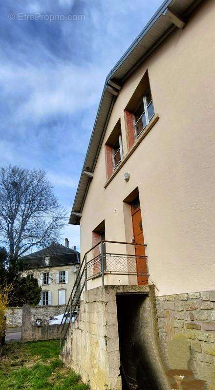 Maison à REMIREMONT