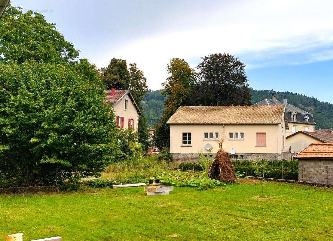 Maison à REMIREMONT