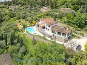 Maison à CHATEAUNEUF-GRASSE