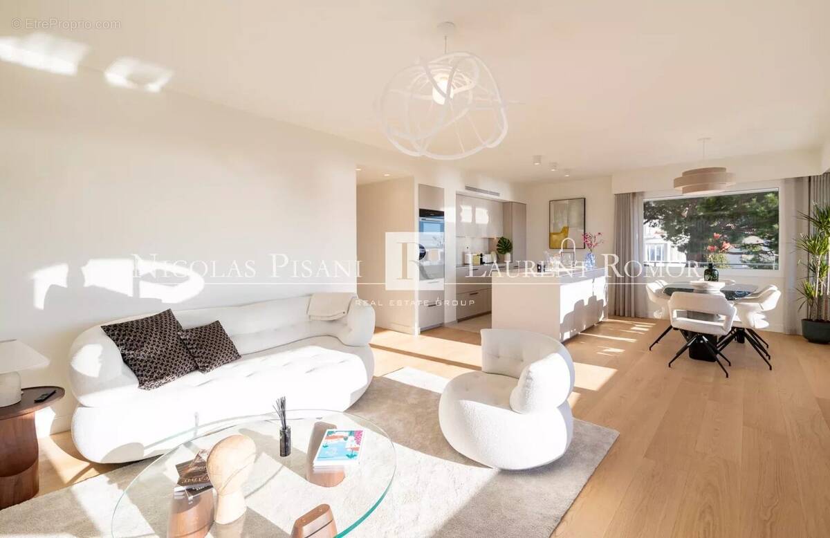 Appartement à VILLEFRANCHE-SUR-MER