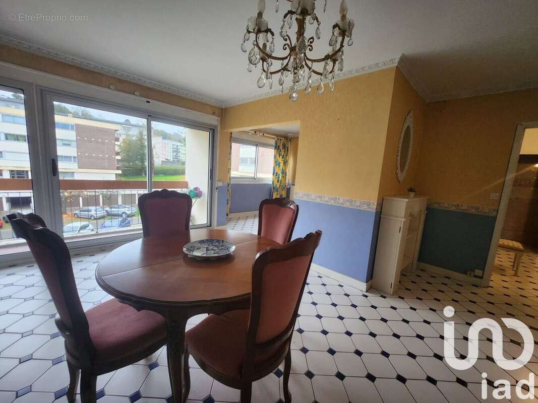 Photo 4 - Appartement à DEVILLE-LES-ROUEN