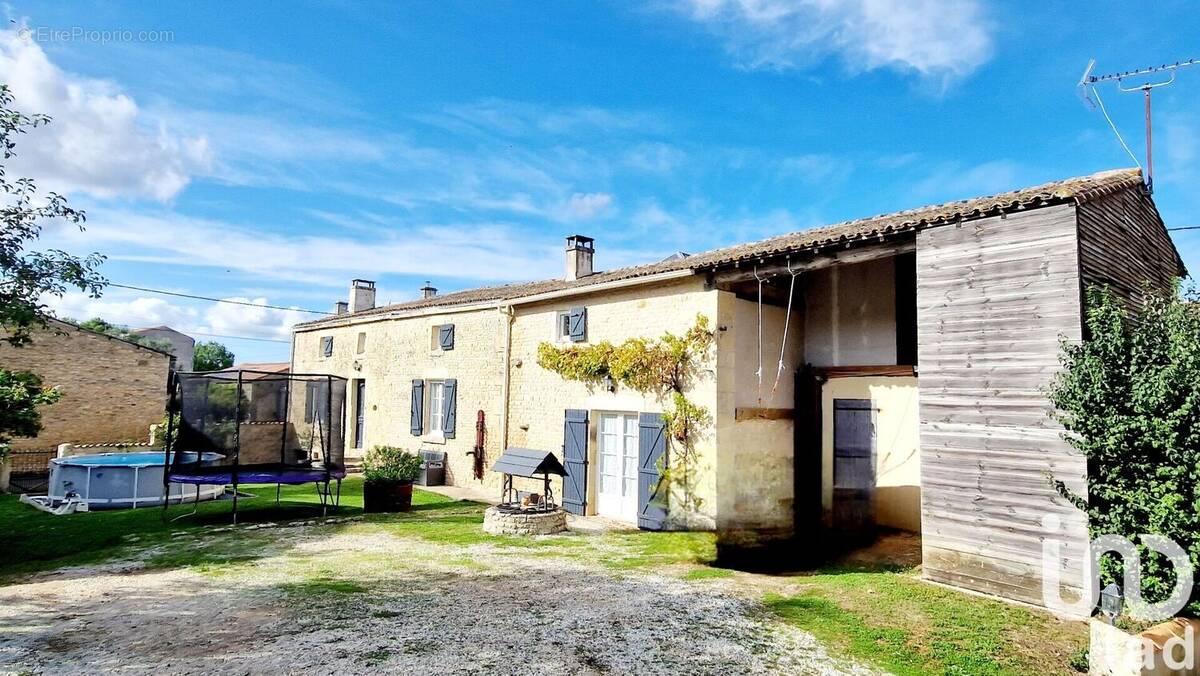 Photo 1 - Maison à AIGONNAY