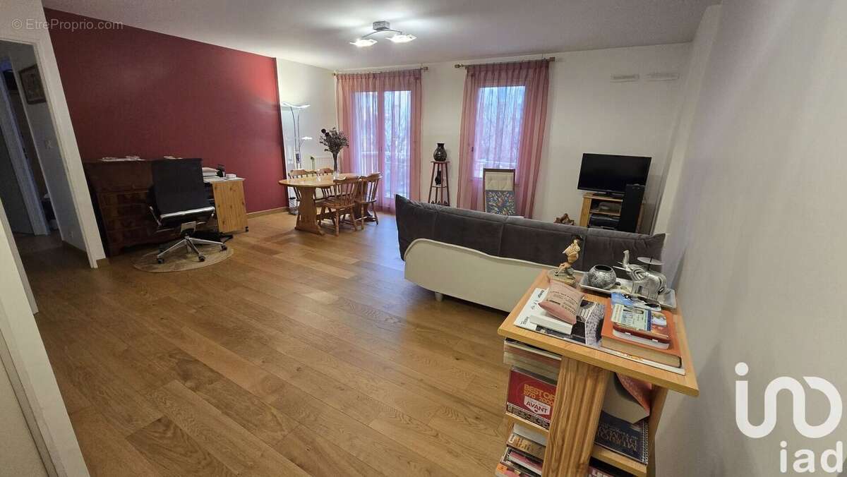 Photo 9 - Appartement à SAVIGNY-SUR-ORGE