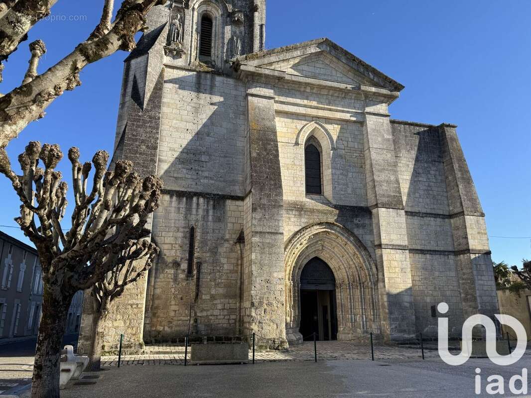 Photo 9 - Maison à BARBEZIEUX-SAINT-HILAIRE