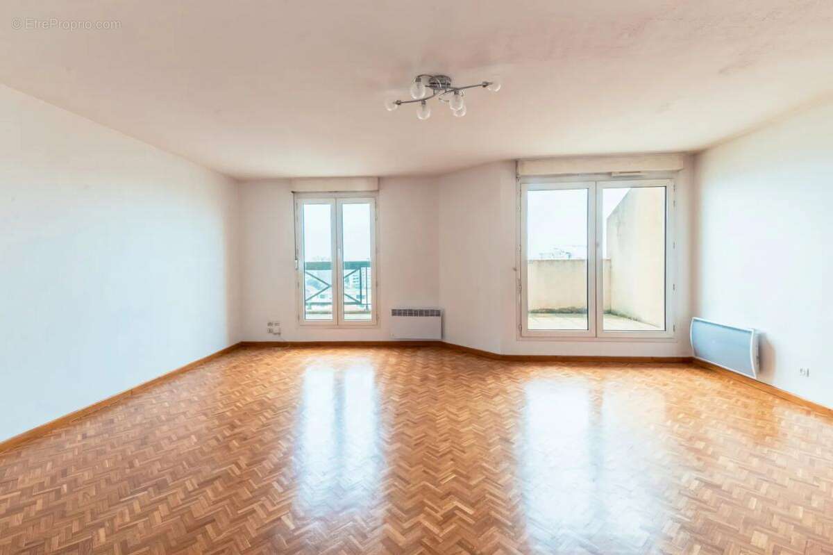 Appartement à LYON-8E