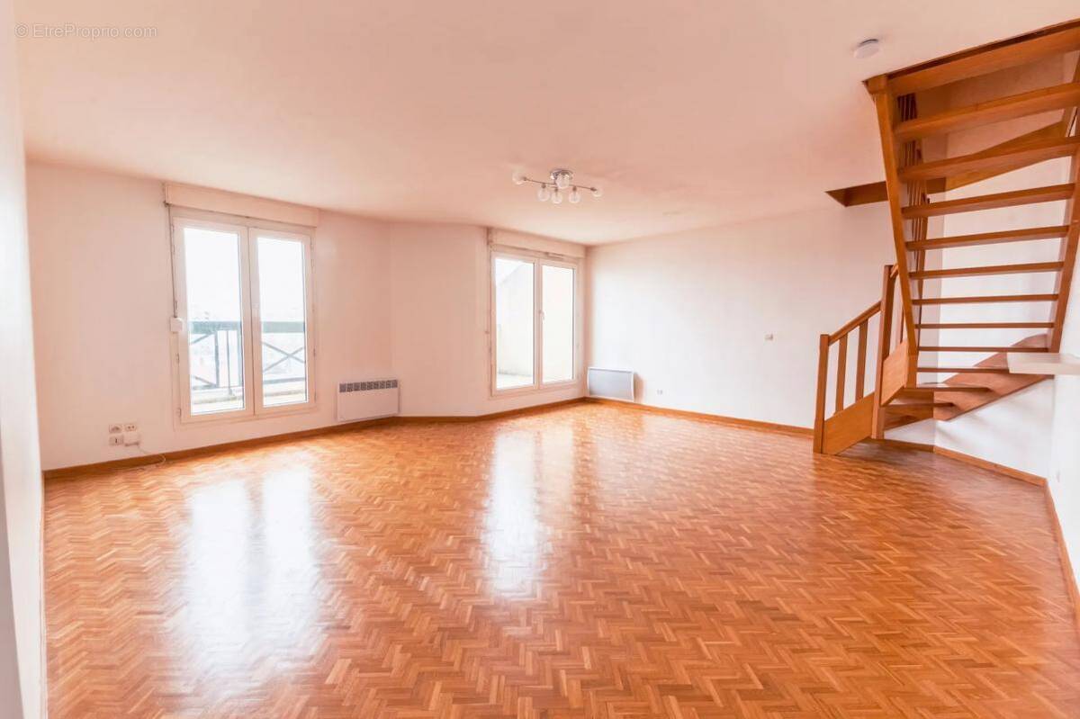 Appartement à LYON-8E