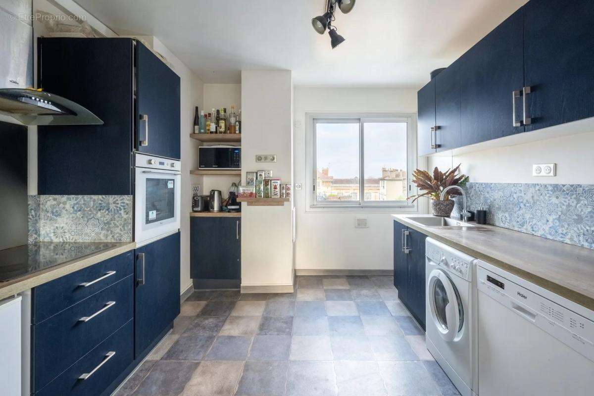 Appartement à MAISONS-LAFFITTE