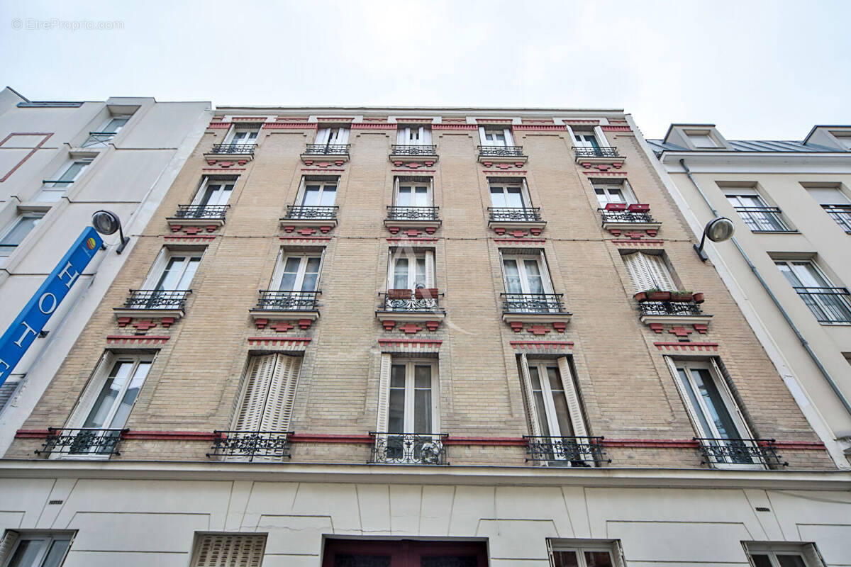 Appartement à PARIS-20E