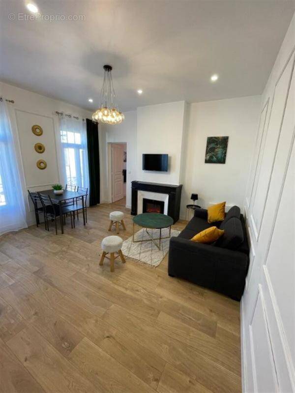 Appartement à NIMES