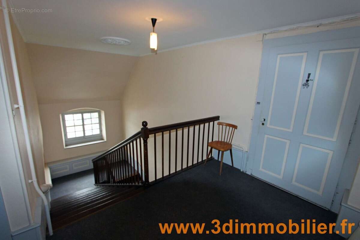 Photo 6 - Appartement à LONS-LE-SAUNIER