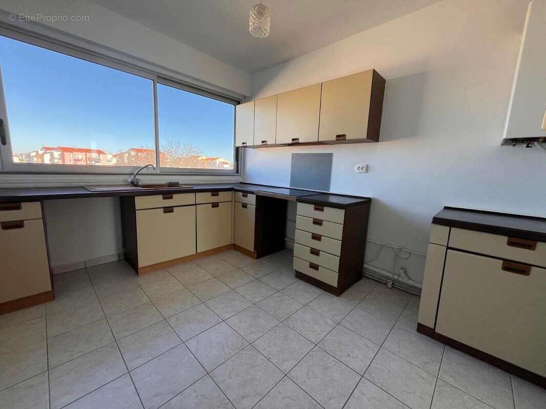   - Appartement à PERPIGNAN