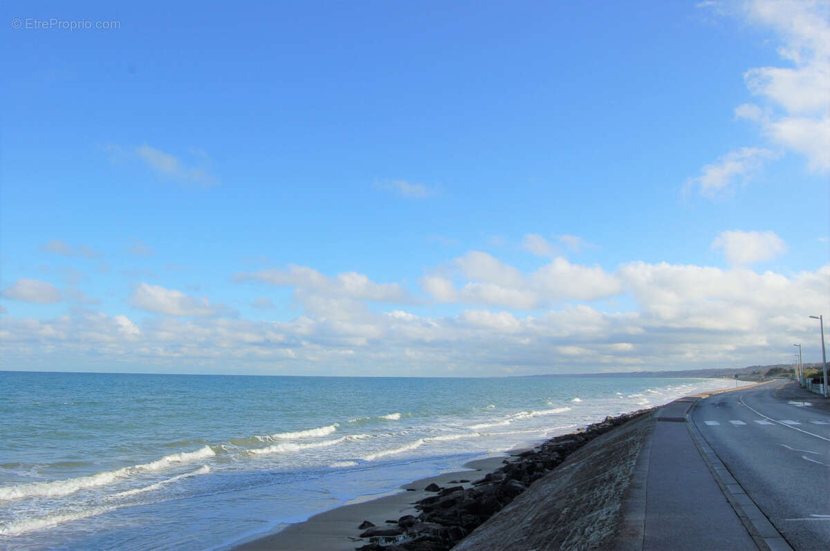 Appartement à VIERVILLE-SUR-MER