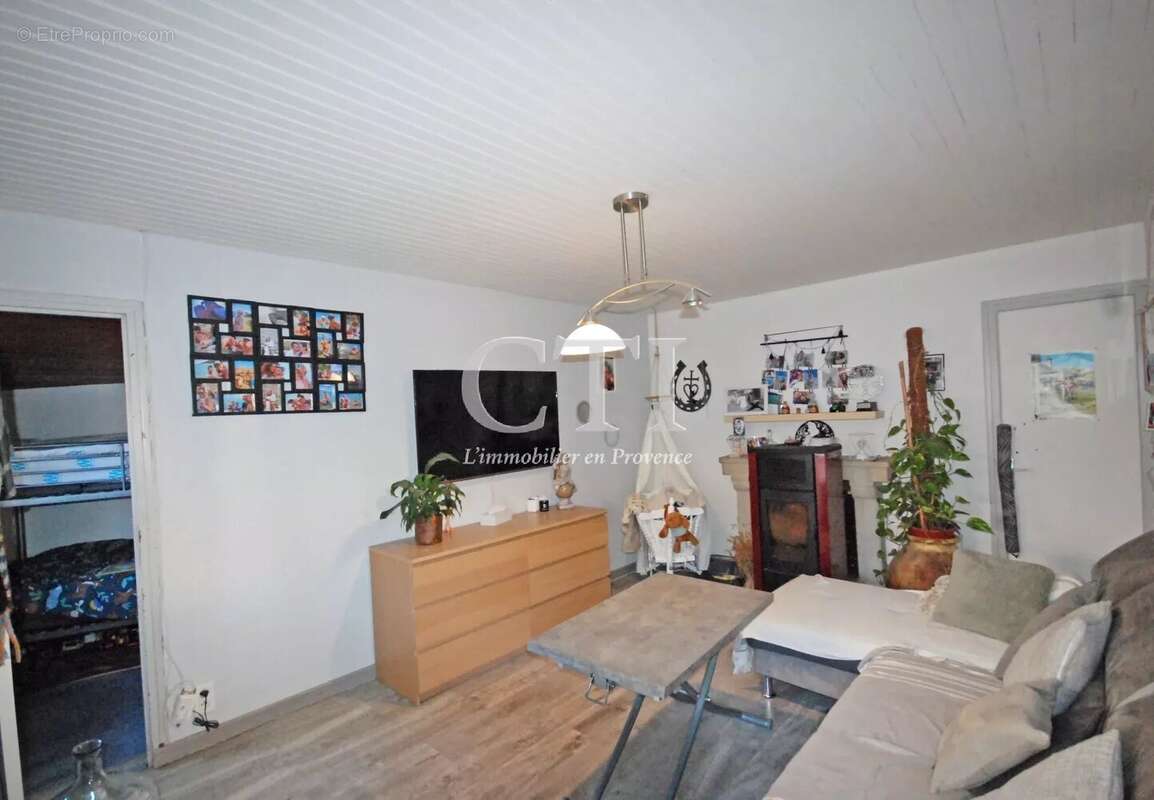 Appartement à VAISON-LA-ROMAINE