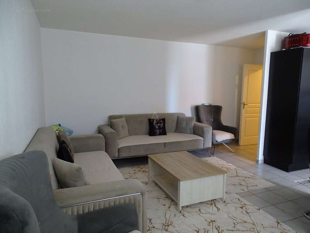 Appartement à MARSEILLE-15E