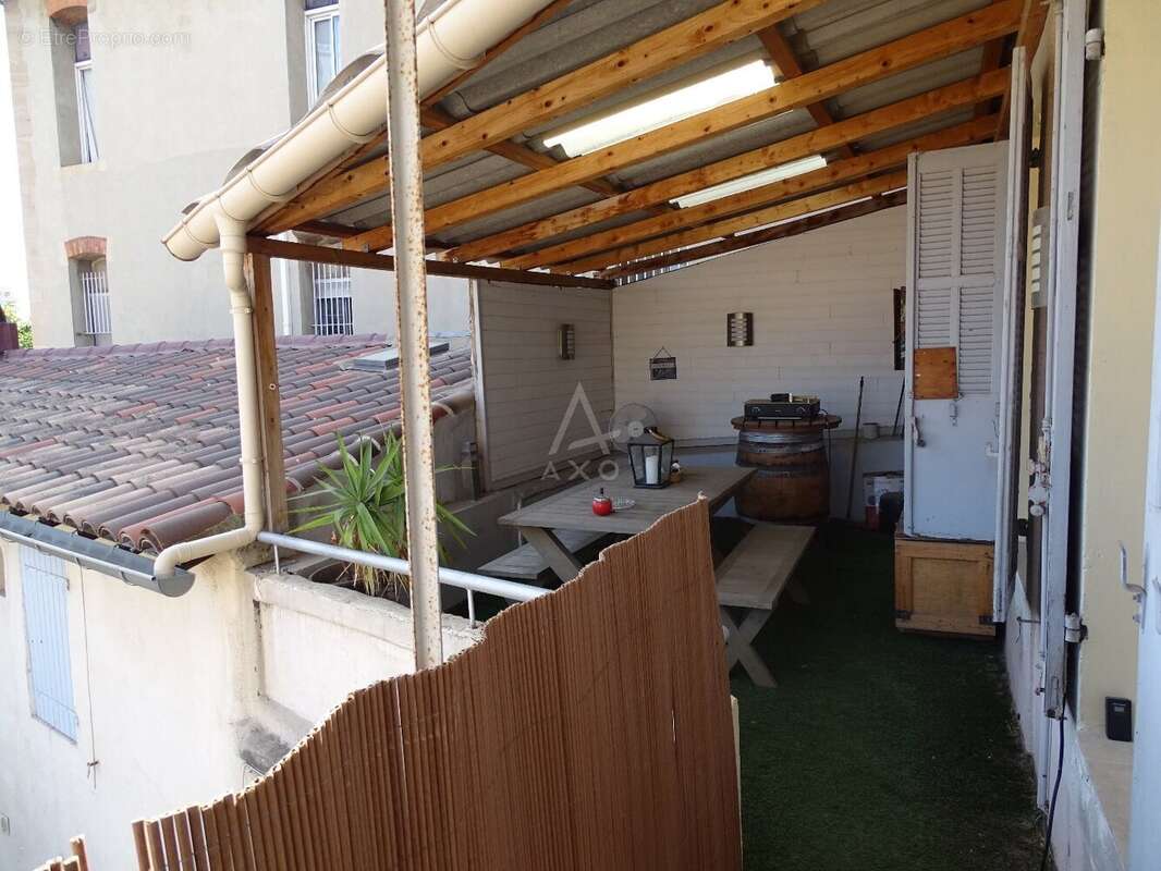 Appartement à MARSEILLE-4E