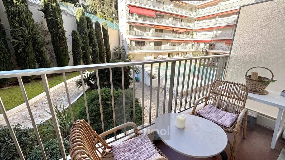 Appartement à MENTON