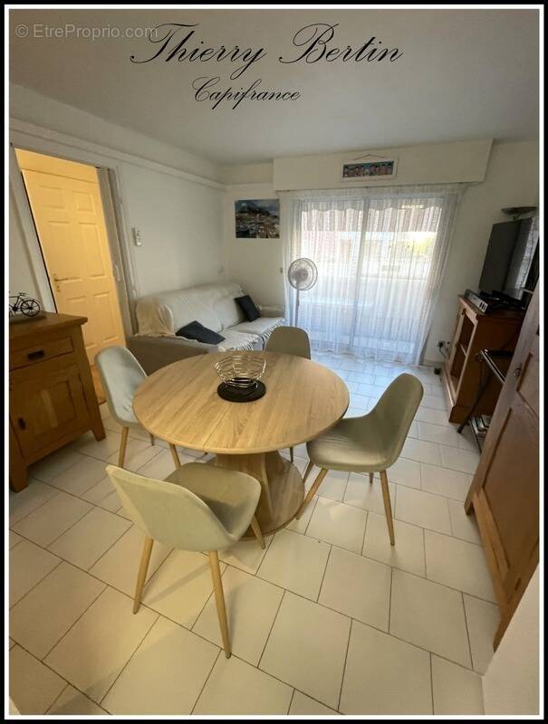 Appartement à FREJUS