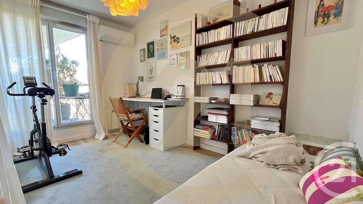 Appartement à LYON-8E