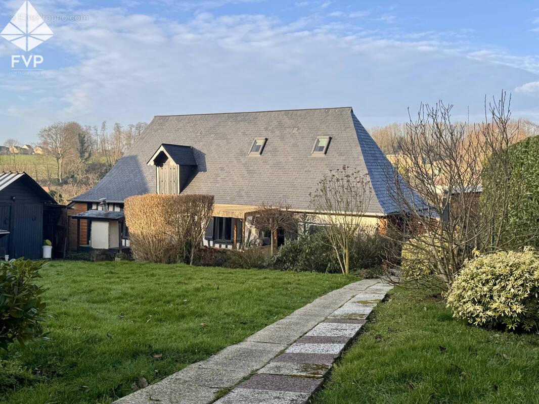 Maison à FONTAINE-LE-DUN