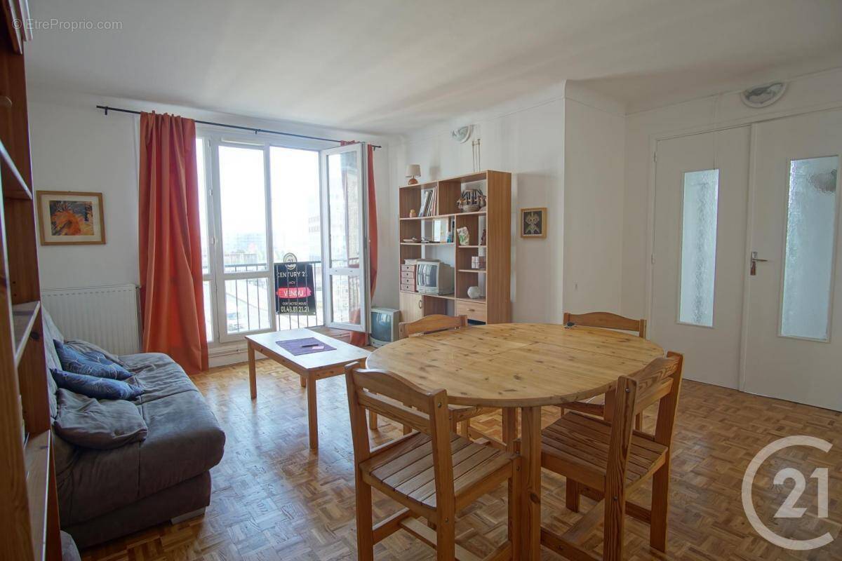 Appartement à CHOISY-LE-ROI