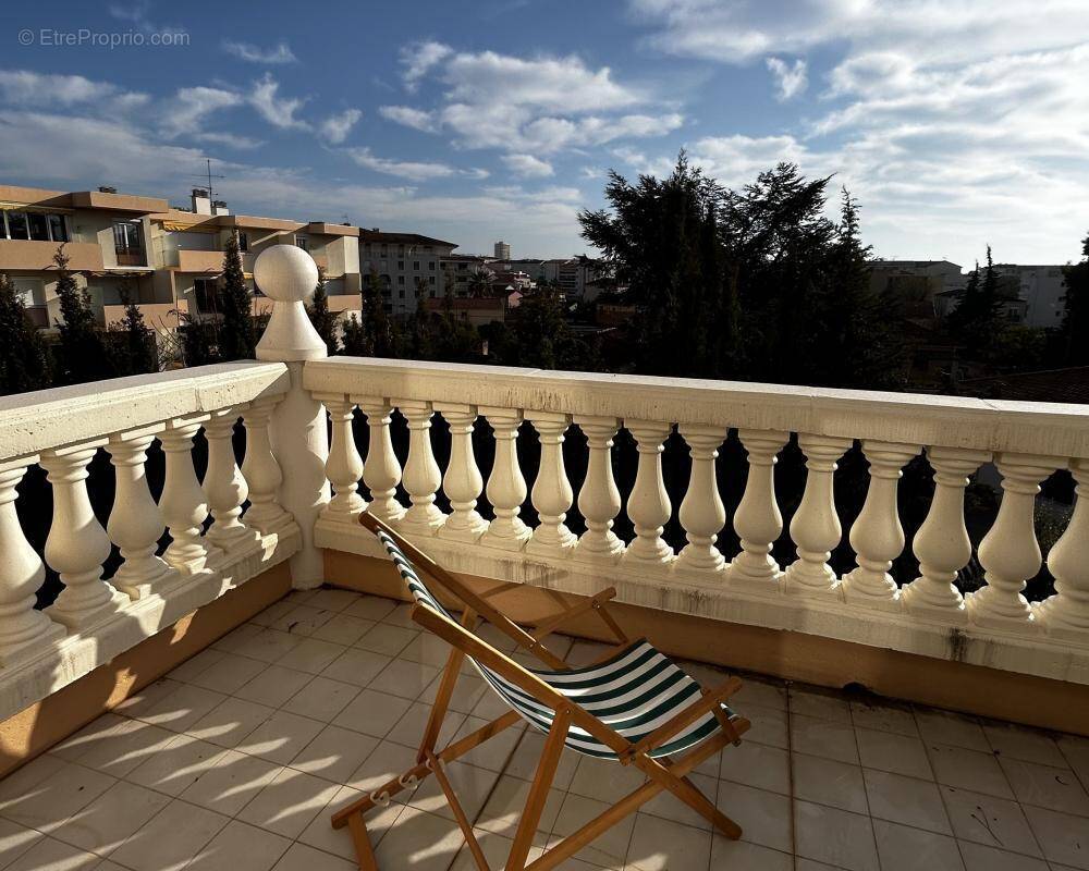 Appartement à SAINT-RAPHAEL